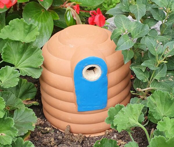 Ceramic Bumblebee Pot