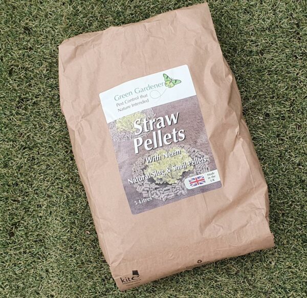 Slug and Snail Straw Pellets with Neem 5L