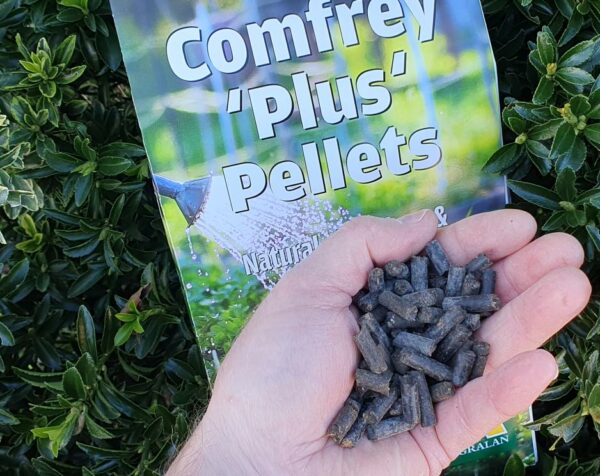 Comfrey PLUS Pellets Natural Fertiliser