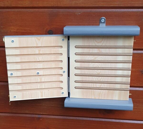 Solitary Bee Viewing House