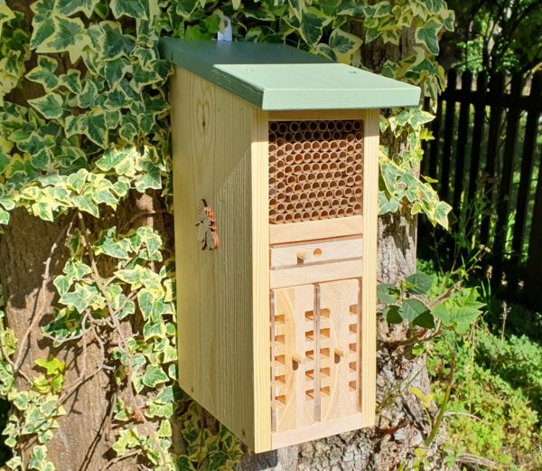 Solitary Bee Factory