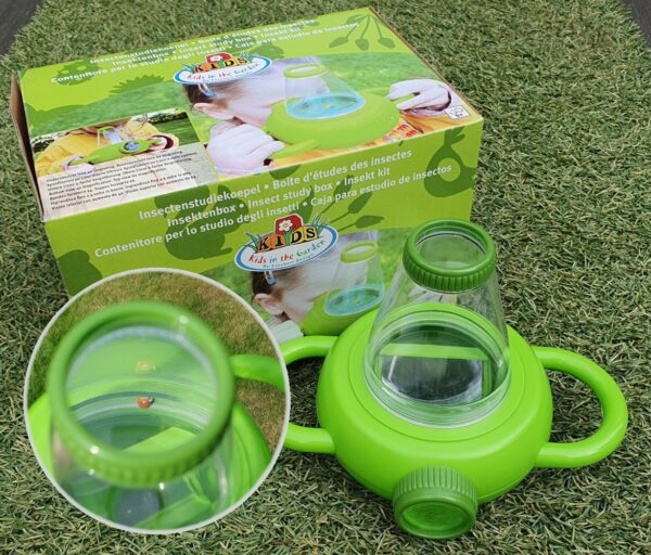 Magnifying Insect Viewer